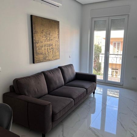 Caralis Suites Rooms 卡利亚里 外观 照片
