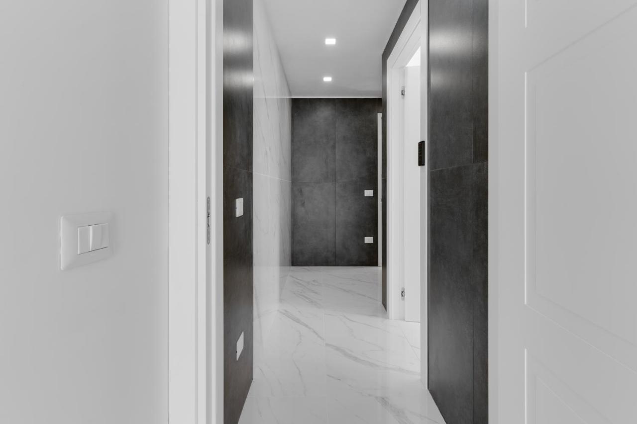 Caralis Suites Rooms 卡利亚里 外观 照片