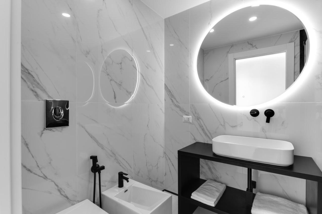 Caralis Suites Rooms 卡利亚里 外观 照片