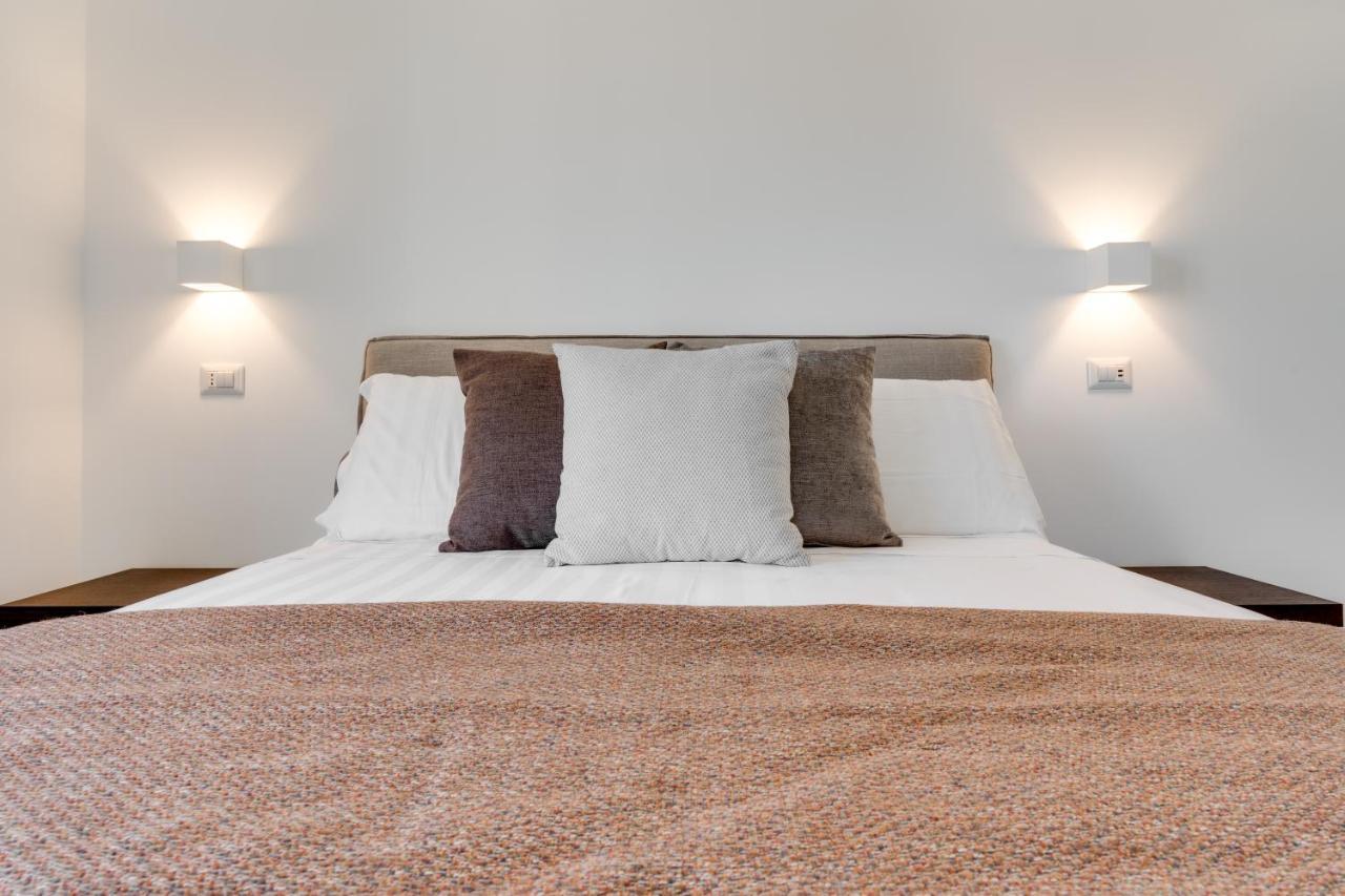 Caralis Suites Rooms 卡利亚里 外观 照片